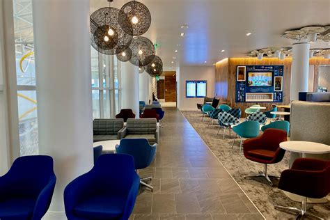 centurion lounge st louis|Everything you need to know about accessing Amex .